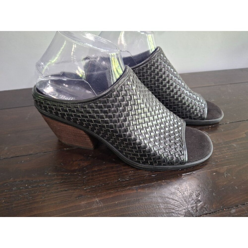 NWOB Bella Vita Alivia Black  Slip On Woven Mule Sandals/Sz. 9M